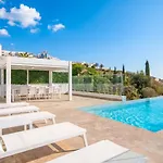 Gaia - Sunset Views, Indoor Heated Pool, Sauna And Games 멜리에하