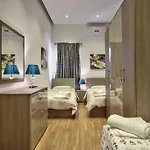 Villa Gaia - Sunset Views, Indoor Heated Pool, Sauna And Games *