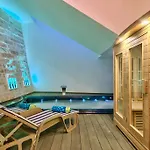 Gaia - Sunset Views, Indoor Heated Pool, Sauna And Games *