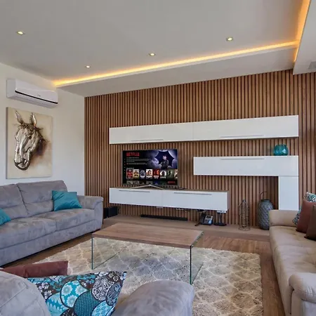 Gaia - Sunset Views, Indoor Heated Pool, Sauna And Games * Mellieħa