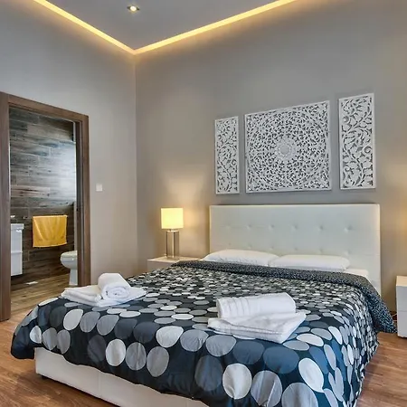 Gaia - Sunset Views, Indoor Heated Pool, Sauna And Games Mellieha