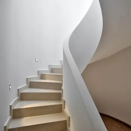 Gaia - Sunset Views, Indoor Heated Pool, Sauna And Games 别墅 *