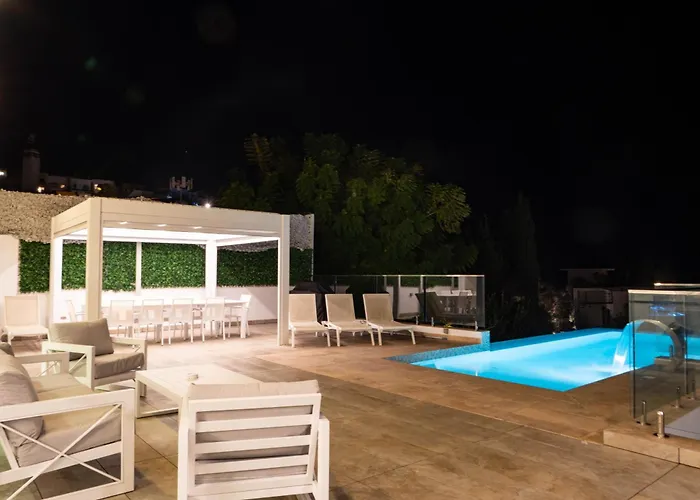 Gaia - Sunset Views, Indoor Heated Pool, Sauna And Games Mellieħa