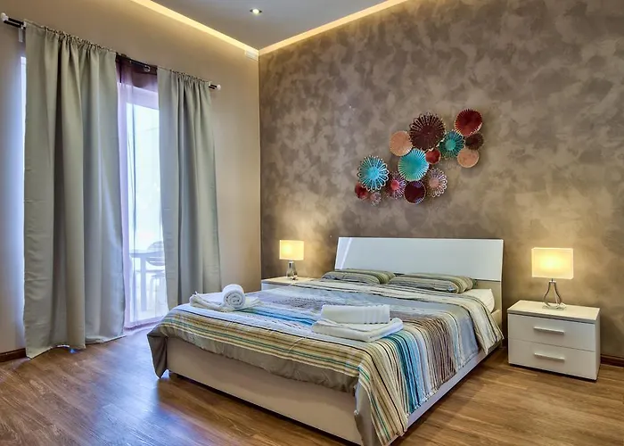 Gaia - Sunset Views, Indoor Heated Pool, Sauna And Games *