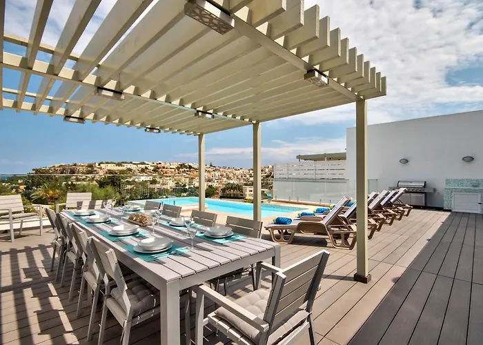 Gaia - Sunset Views, Indoor Heated Pool, Sauna And Games * Mellieha